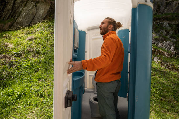 Best Porta potty delivery and setup  in North Wantagh, NY